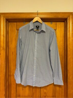 H&M Men's Light Blue and White Multi-Stripe Dress Shirt